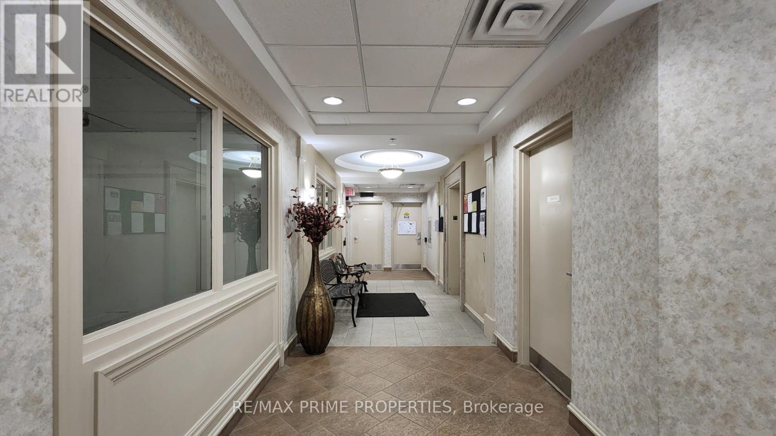 320 - 85 The Boardwalk Way, Markham, Ontario  L6E 1B9 - Photo 2 - N12178936