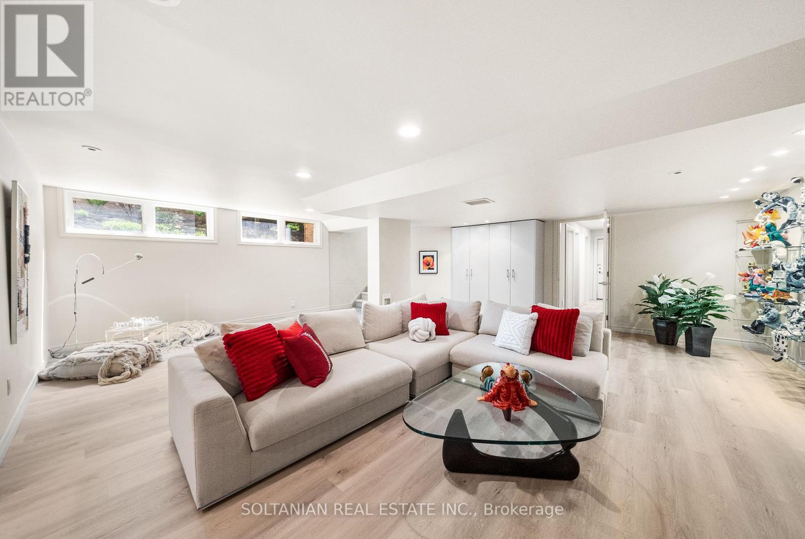 18 Old English Lane, Markham, Ontario  L3T 2T9 - Photo 33 - N12178972