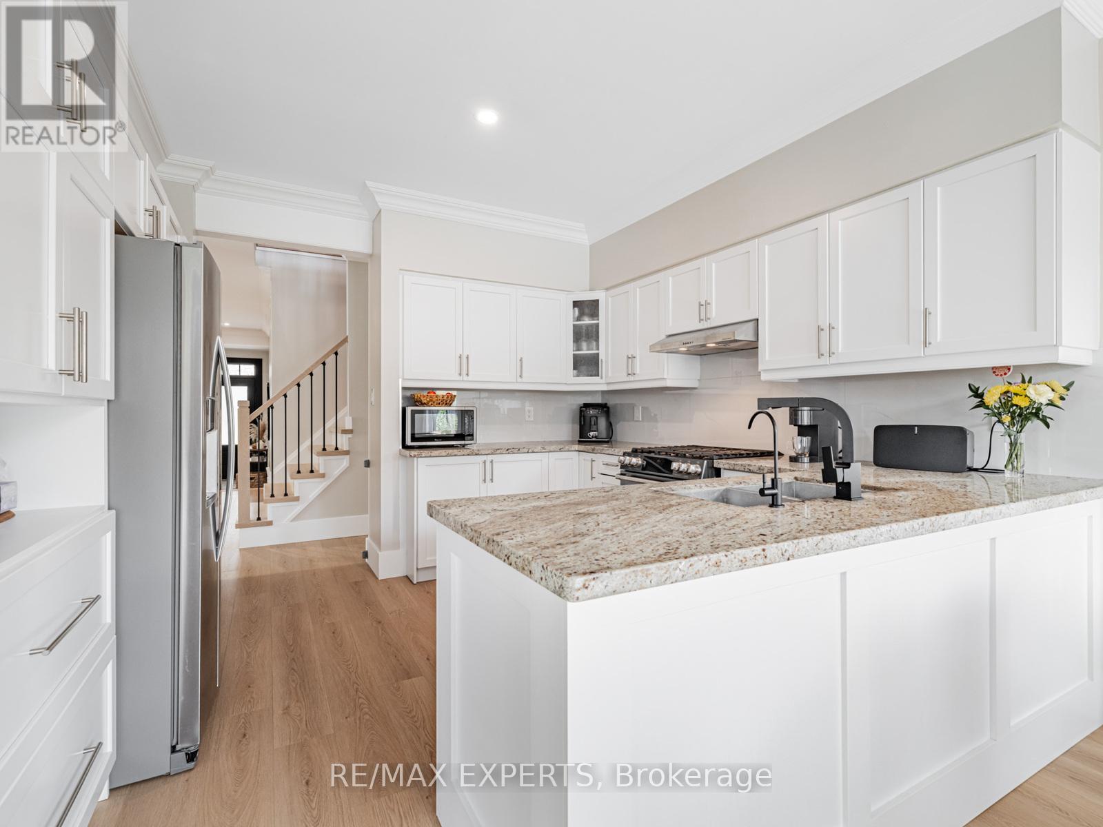 267 Sunset Ridge, Vaughan, Ontario  L4H 1Z7 - Photo 11 - N12179054