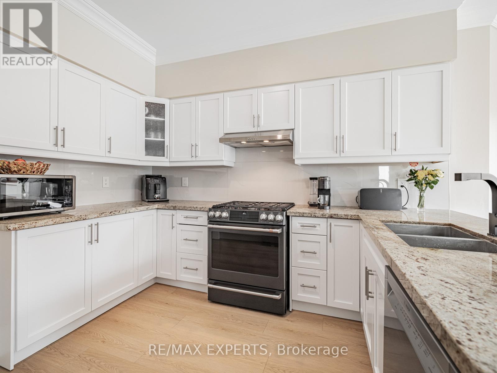 267 Sunset Ridge, Vaughan, Ontario  L4H 1Z7 - Photo 12 - N12179054