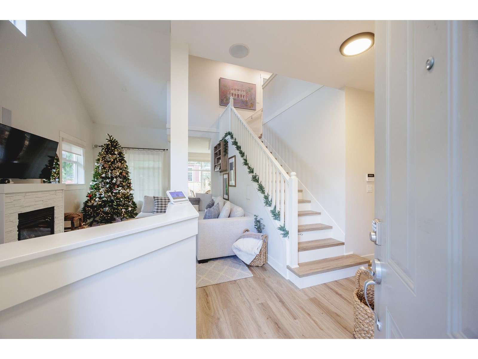 32 15237 36 Avenue, Surrey, British Columbia  V3Z 0Y4 - Photo 4 - R3008301