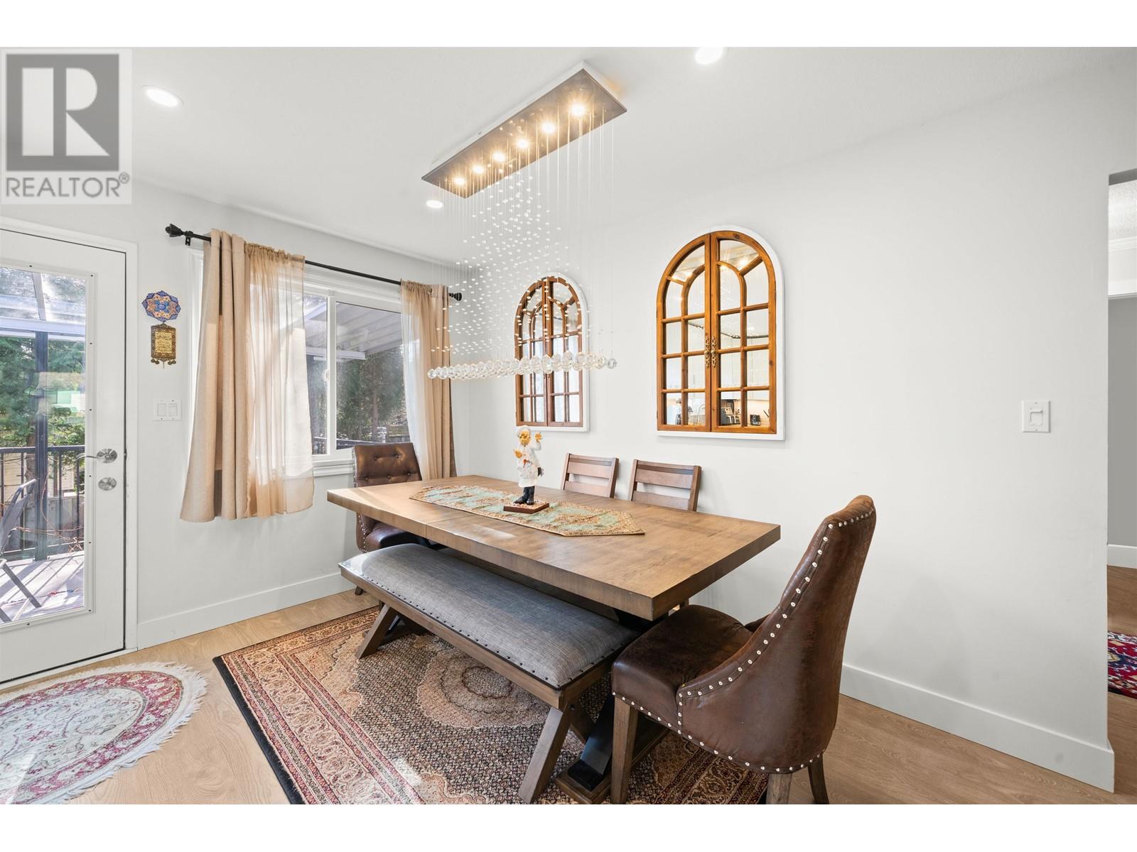 2333 Kirkstone Road, North Vancouver, British Columbia  V7J 3M1 - Photo 11 - R2984397