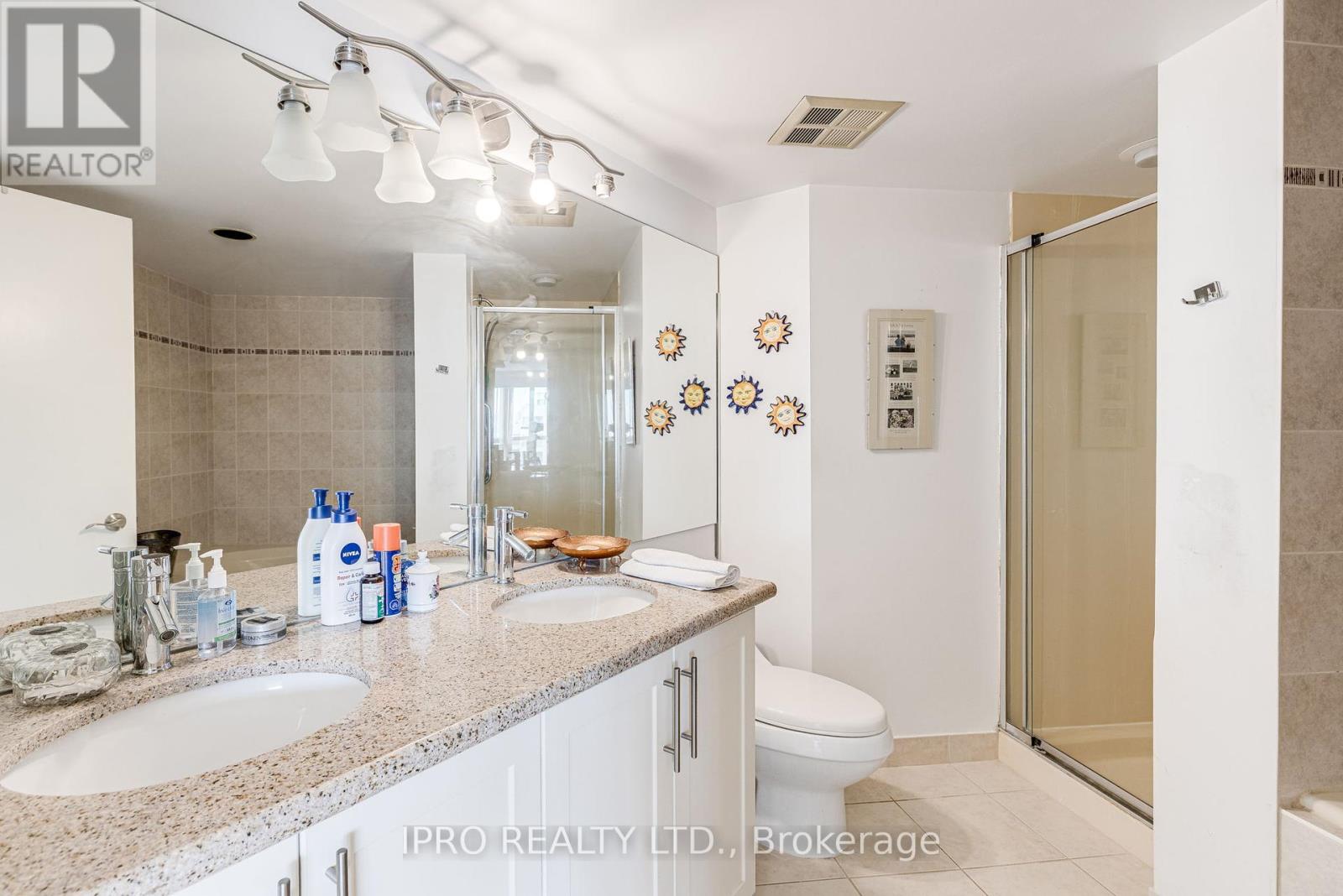 1708 - 2269 Lake Shore Boulevard W, Toronto (Mimico), Ontario  M8V 3X6 - Photo 17 - W12118494