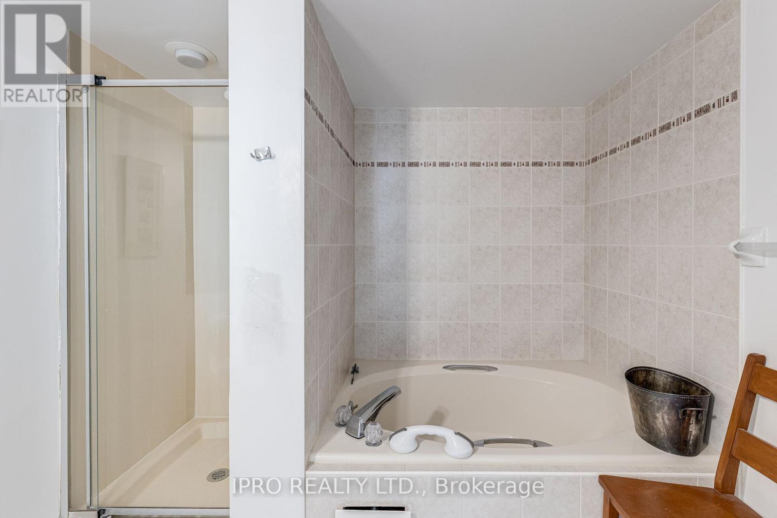 1708 - 2269 Lake Shore Boulevard W, Toronto, Ontario  M8V 3X6 - Photo 18 - W12118494