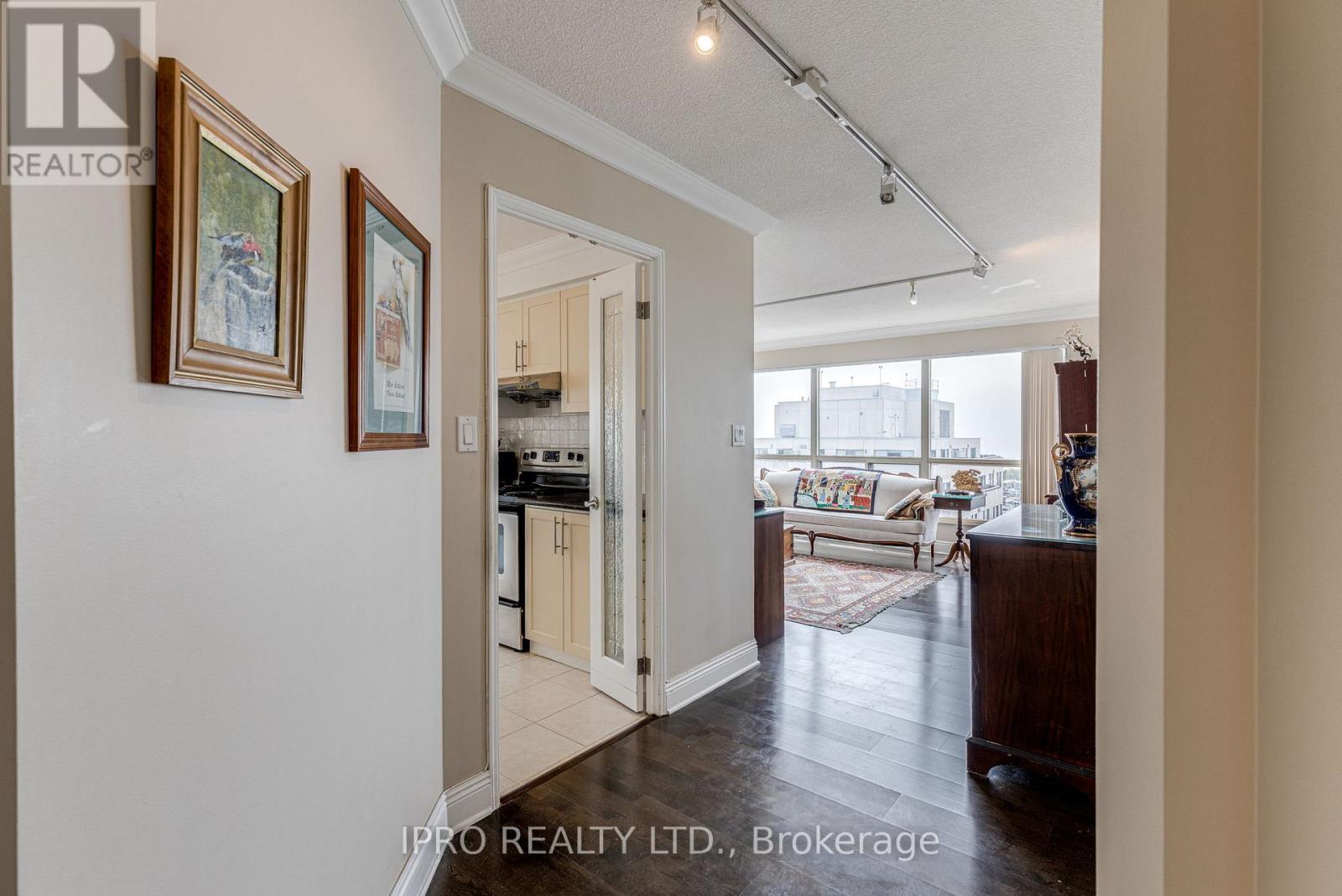 1708 - 2269 Lake Shore Boulevard W, Toronto (Mimico), Ontario  M8V 3X6 - Photo 22 - W12118494