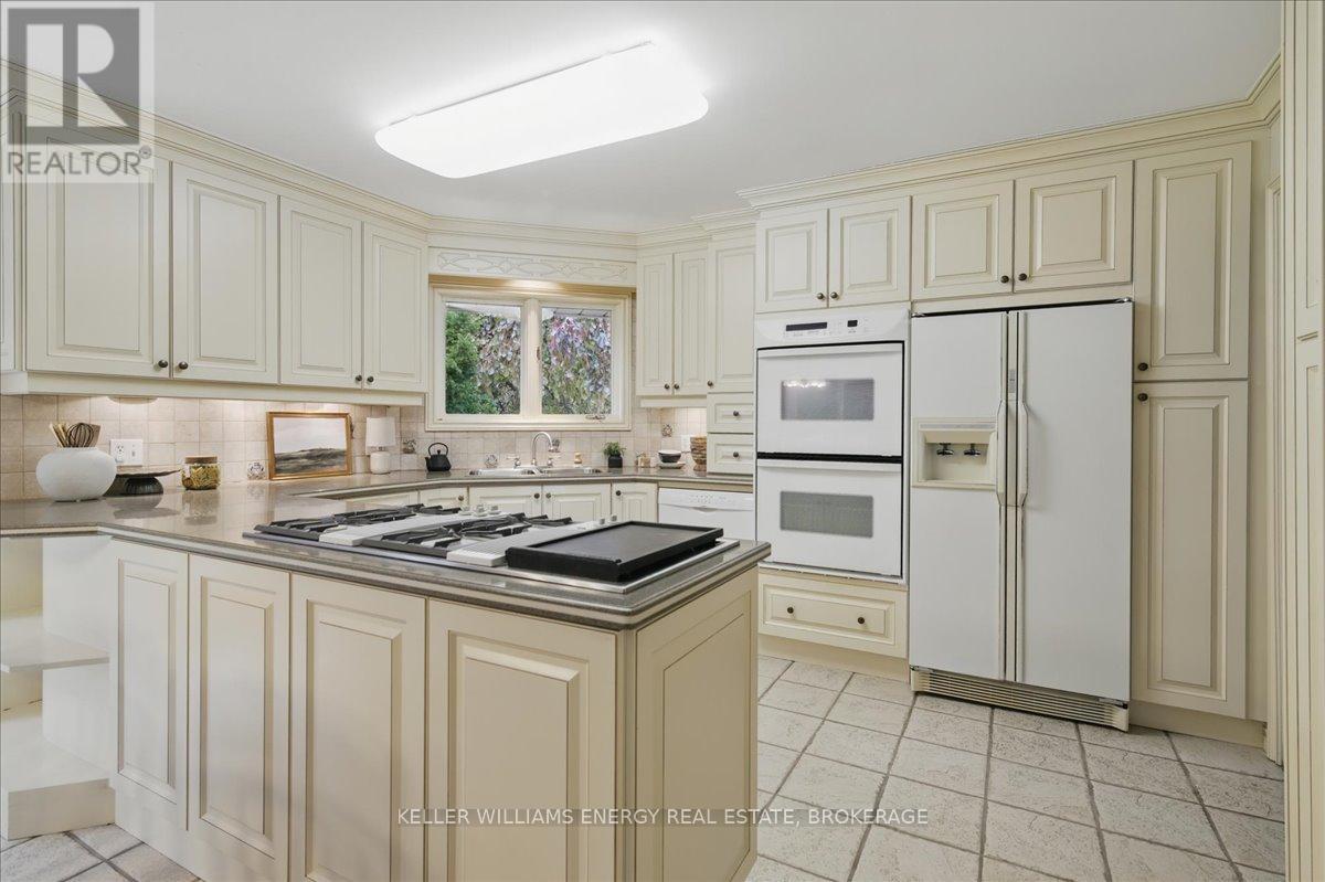 3270 Greenburn Place, Pickering, Ontario  L0H 1J0 - Photo 8 - E12165433