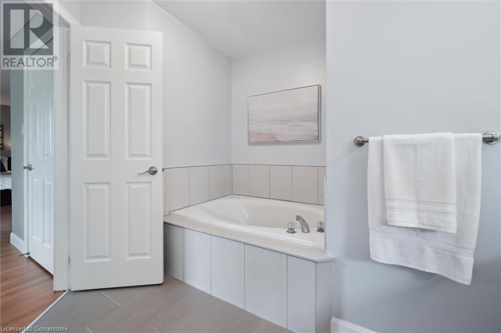 515 Grand Ridge Drive, Cambridge, Ontario  N1S 4Y9 - Photo 32 - 40733443