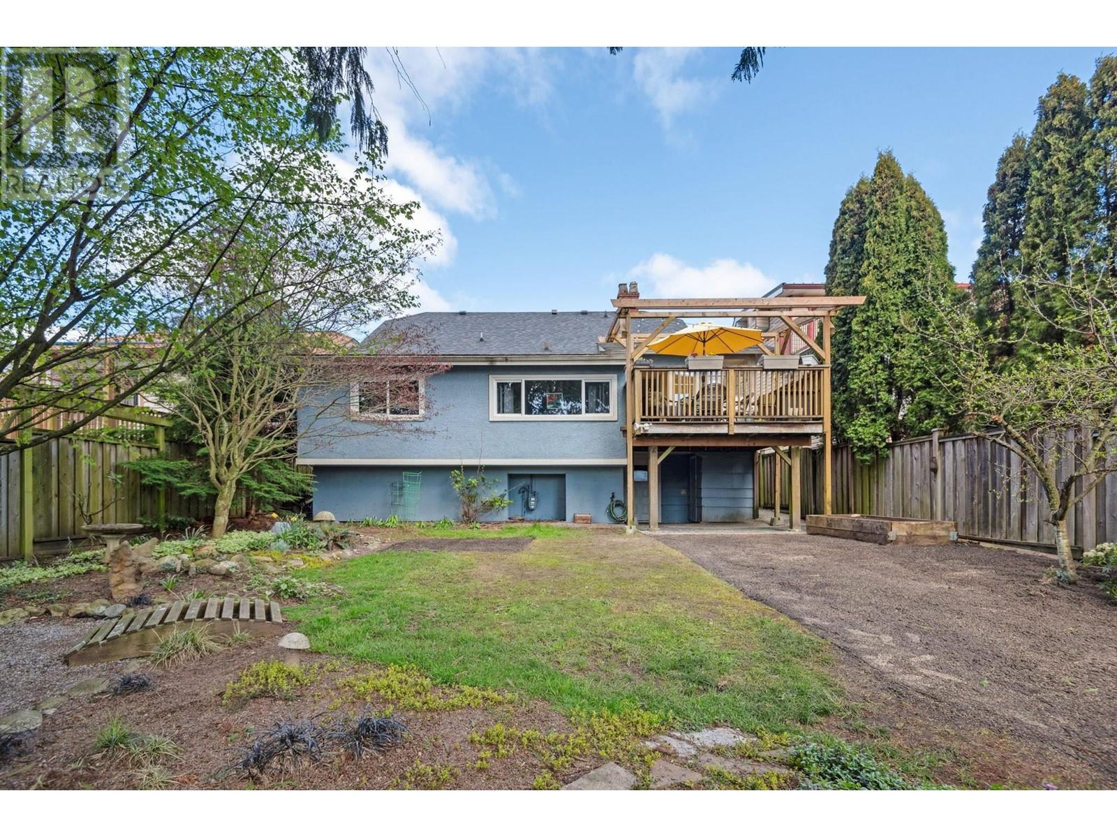 1216 Edinburgh Street, New Westminster, British Columbia  V3M 2V8 - Photo 29 - R2990365