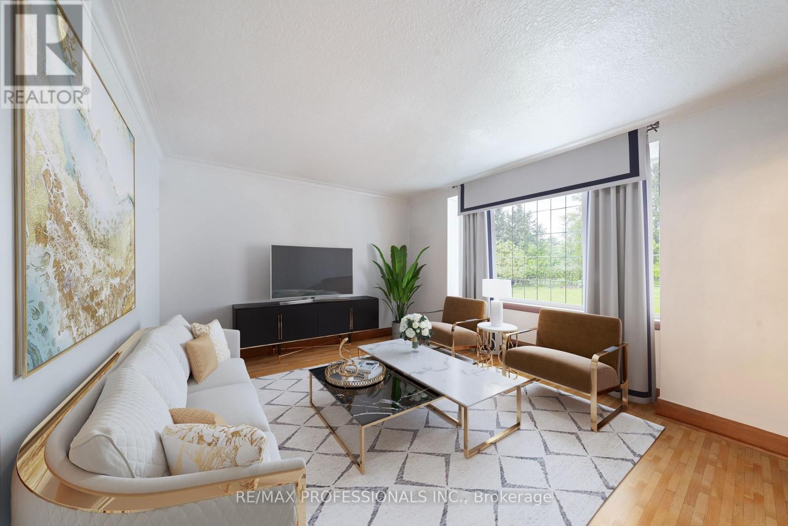 312 Dalesford Road, Toronto, Ontario  M8Y 1G7 - Photo 12 - W12178919