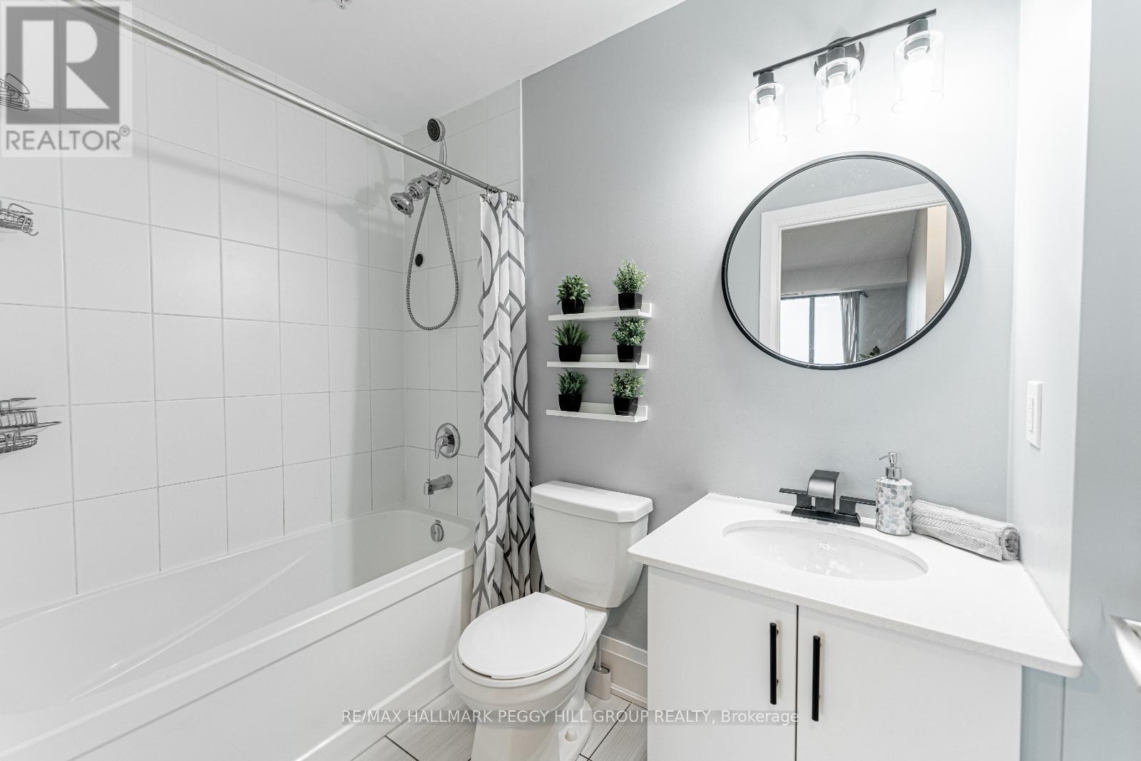 206 - 45 Yorkland Boulevard, Brampton, Ontario  L6P 4B4 - Photo 14 - W12178924