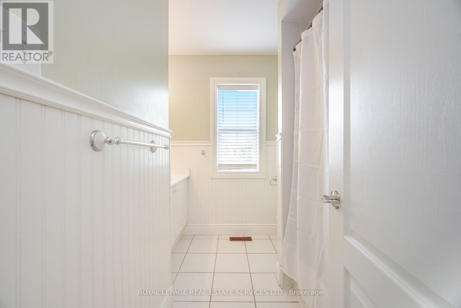 3896 Bloomington Crescent, Mississauga, Ontario  L5M 7H4 - Photo 37 - W12178950
