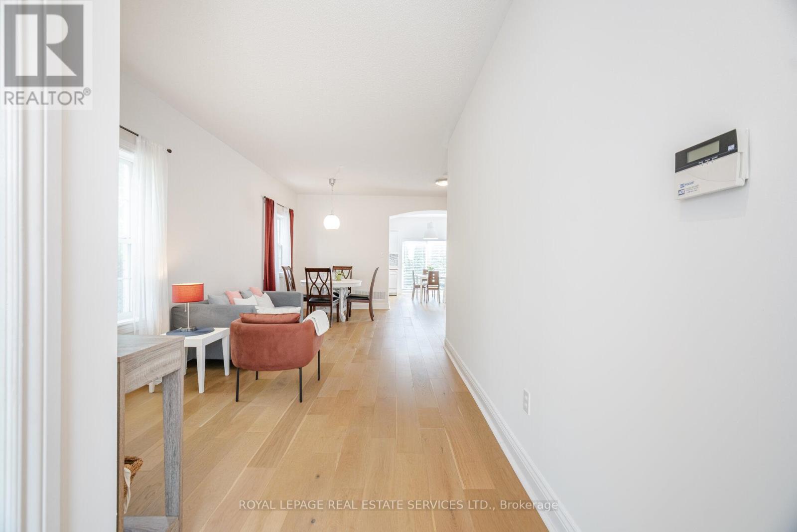 3896 Bloomington Crescent, Mississauga, Ontario  L5M 7H4 - Photo 8 - W12178950