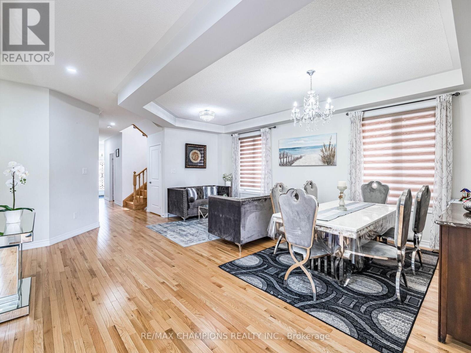 12 Fruitvale Circle, Brampton (Northwest Brampton), Ontario  L7A 5B8 - Photo 13 - W12179032