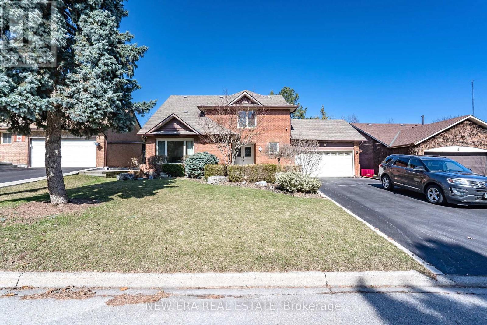 6 CAIRNMORE COURT, Brampton, Ontario