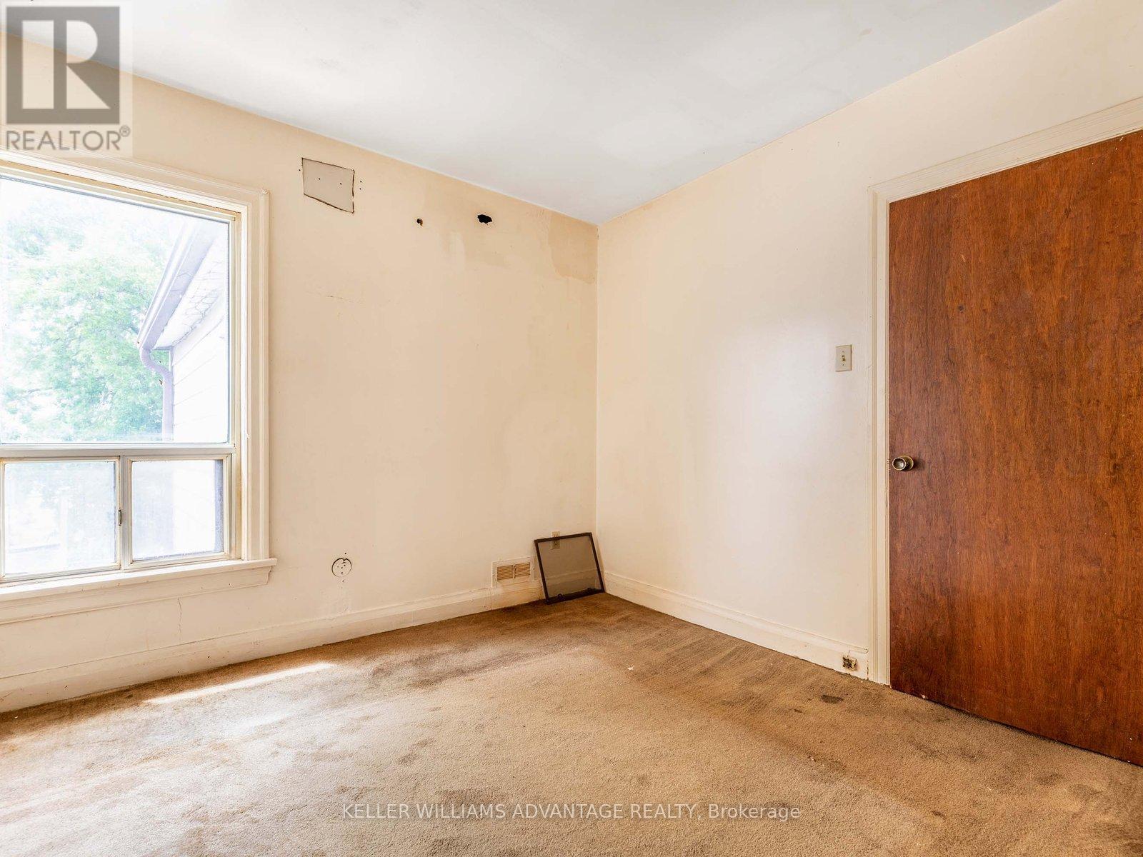 28 Miller Street, Toronto, Ontario  M6N 2Z7 - Photo 15 - W12179063