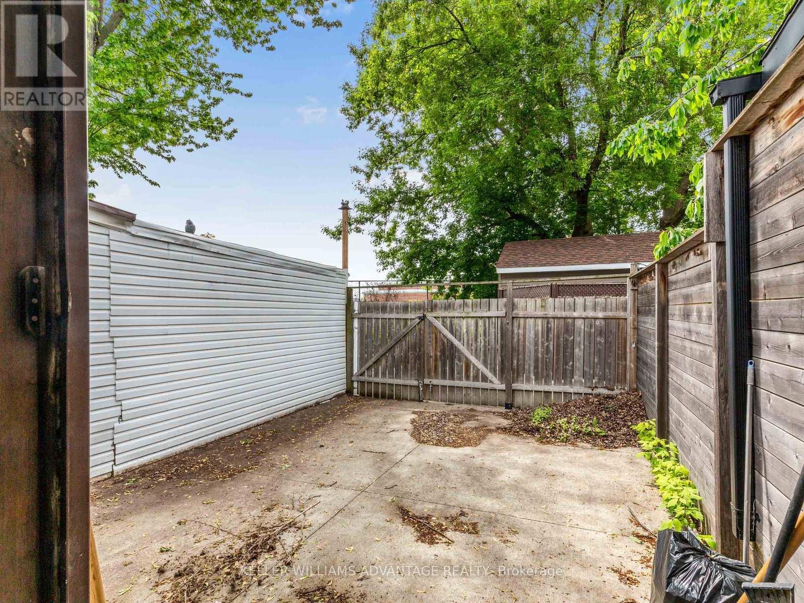 28 Miller Street, Toronto, Ontario  M6N 2Z7 - Photo 20 - W12179063