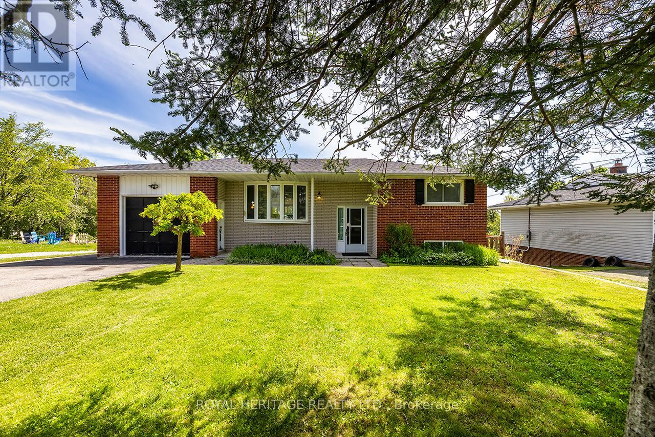 Property at 28 BUTTERNUT DRIVE image 1