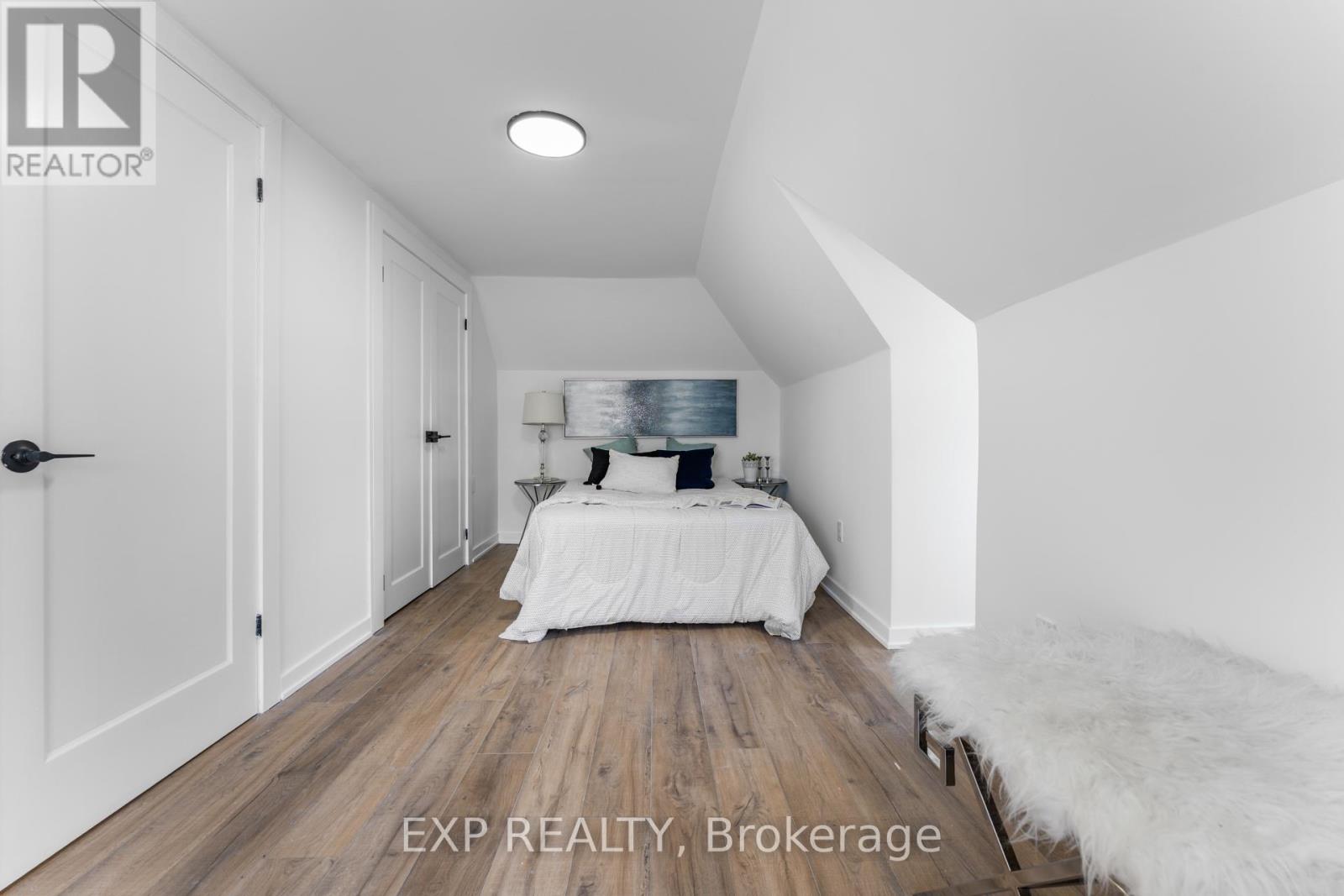 15 Duncan Street E, Huntsville, Ontario  P1H 1P6 - Photo 24 - X12178954