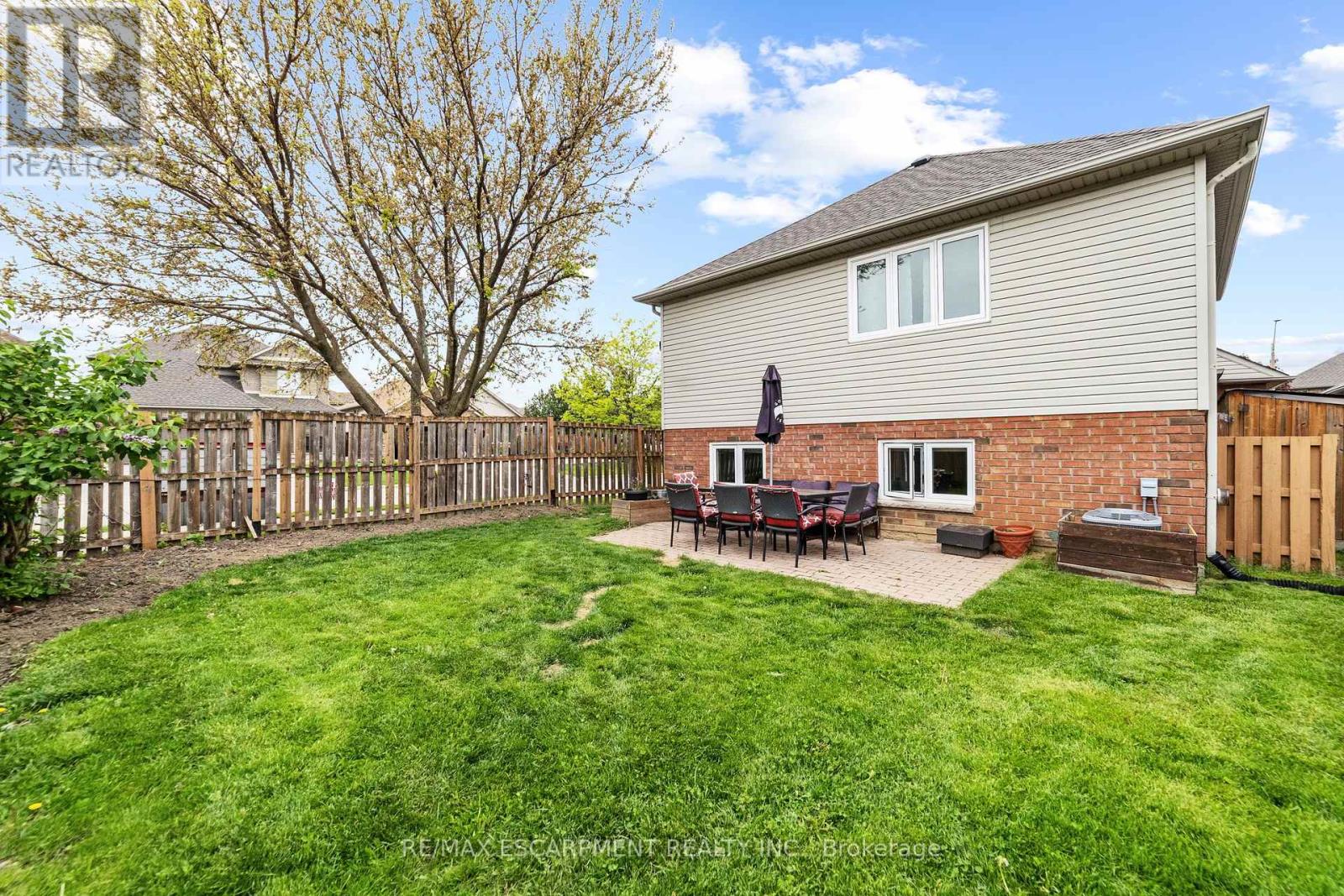 29 Briarose Place, Hamilton (Mountview), Ontario  L9C 7V2 - Photo 26 - X12179019