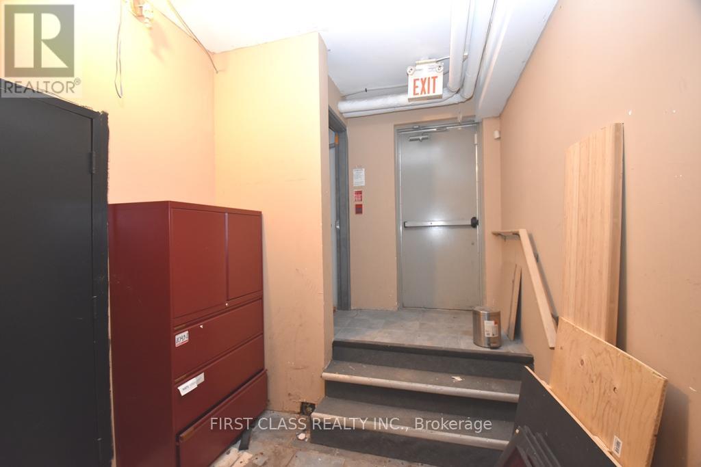 C - 18 Market Street, Brantford, Ontario  N3T 2Z5 - Photo 8 - X12179060