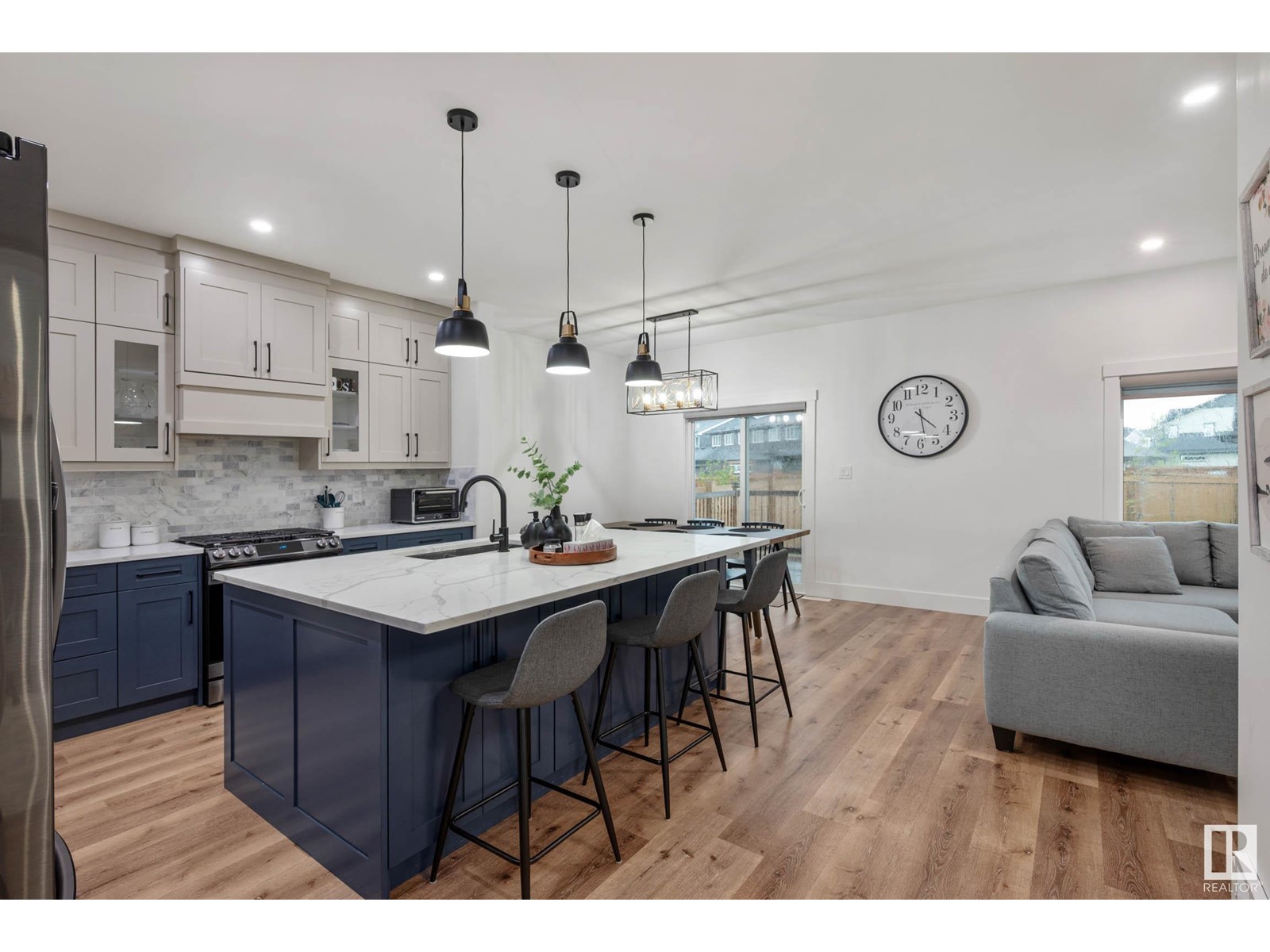 5094 Edgemont Bv Nw, Edmonton, Alberta  T6M 2N6 - Photo 2 - E4438896