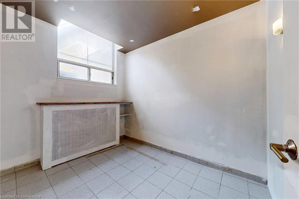 804 St Clair Avenue W Unit# Main, Toronto, Ontario  M6C 1B6 - Photo 14 - 40734703