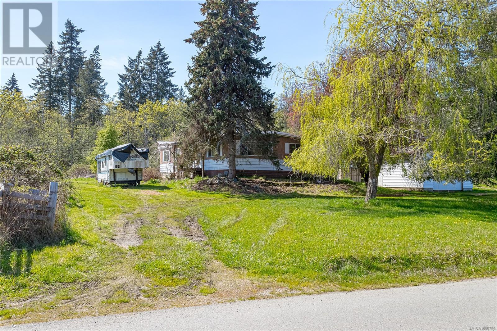 1804 Cecil St, Crofton, British Columbia  V0R 1R0 - Photo 2 - 1000785