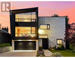 14 WINDHAM DRIVE, Toronto, Ontario