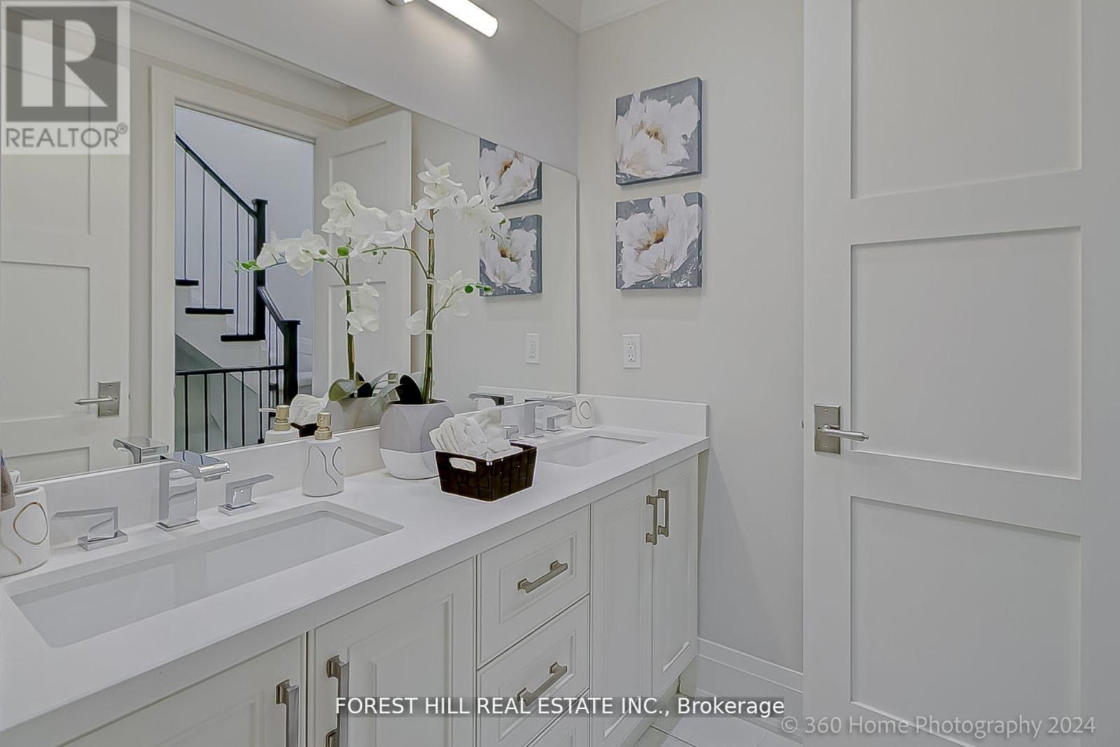 43b Burnaby Boulevard, Toronto, Ontario  M5N 1G3 - Photo 20 - C12179121