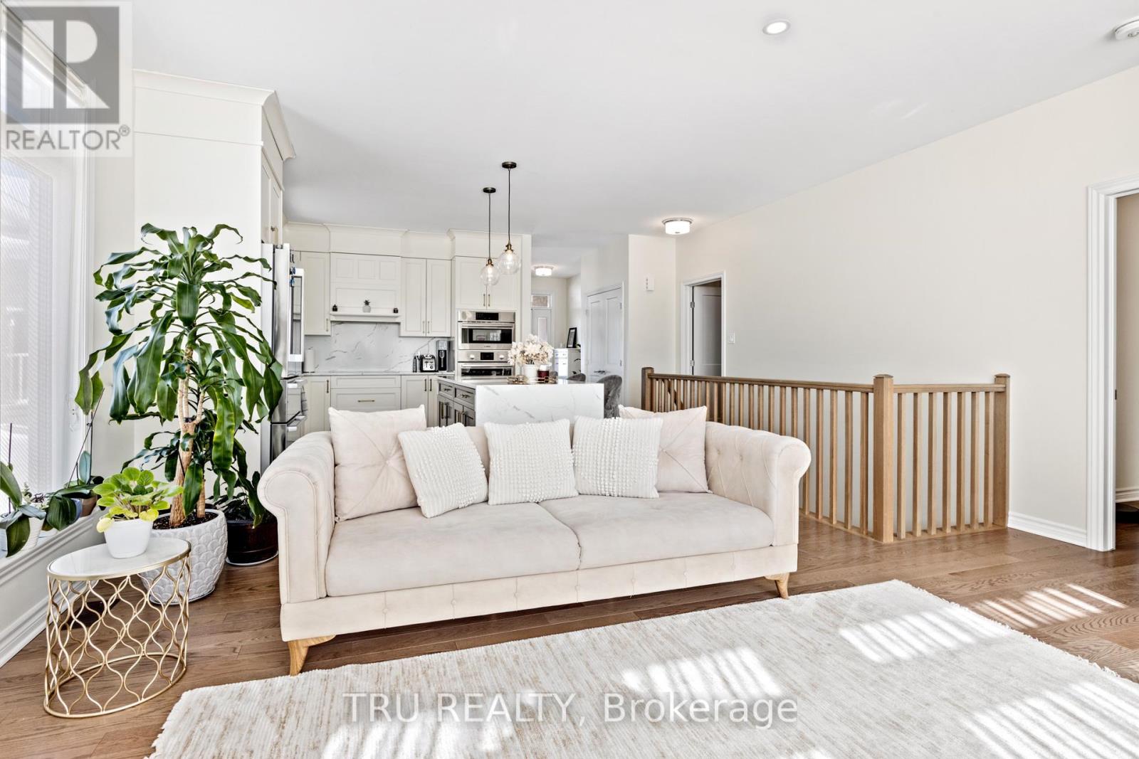 246 Maygrass Way, Ottawa, Ontario  K2S 2K9 - Photo 17 - X12114313