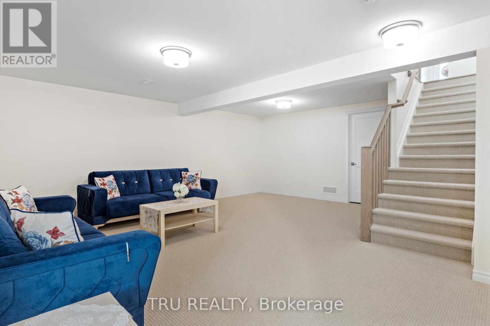 246 Maygrass Way, Ottawa, Ontario  K2S 2K9 - Photo 31 - X12114313
