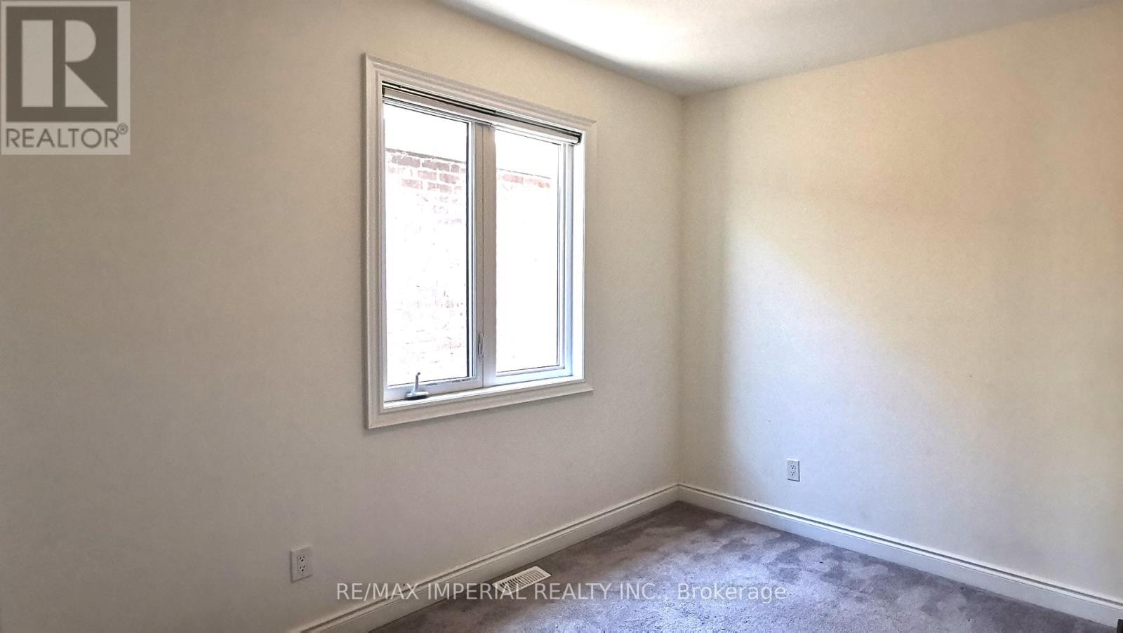 95 Hartney Drive, Richmond Hill, Ontario  L4S 0K5 - Photo 11 - N12179106