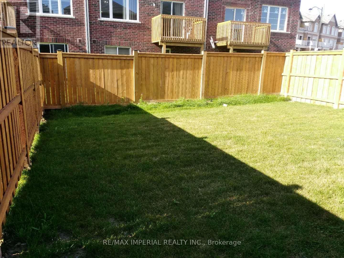 95 Hartney Drive, Richmond Hill, Ontario  L4S 0K5 - Photo 15 - N12179106
