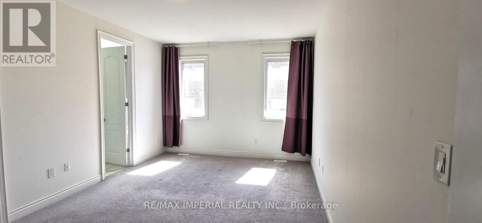 95 Hartney Drive, Richmond Hill, Ontario  L4S 0K5 - Photo 7 - N12179106