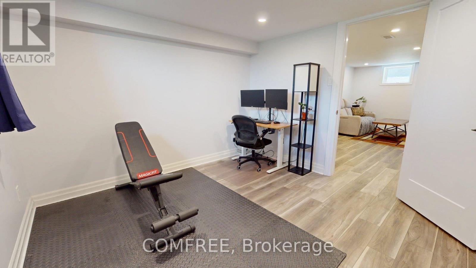 1622 Drake Avenue, Ottawa, Ontario  K1G 0L8 - Photo 18 - X12179173