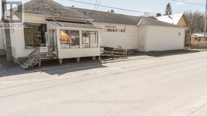 28 Colborne Street, Rideau Lakes, Ontario  K0G 1V0 - Photo 23 - X12179225
