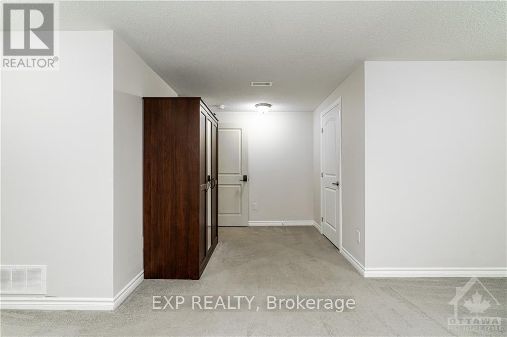 1168 Chapman Mills Drive, Ottawa, Ontario  K2J 6T6 - Photo 25 - X12179274