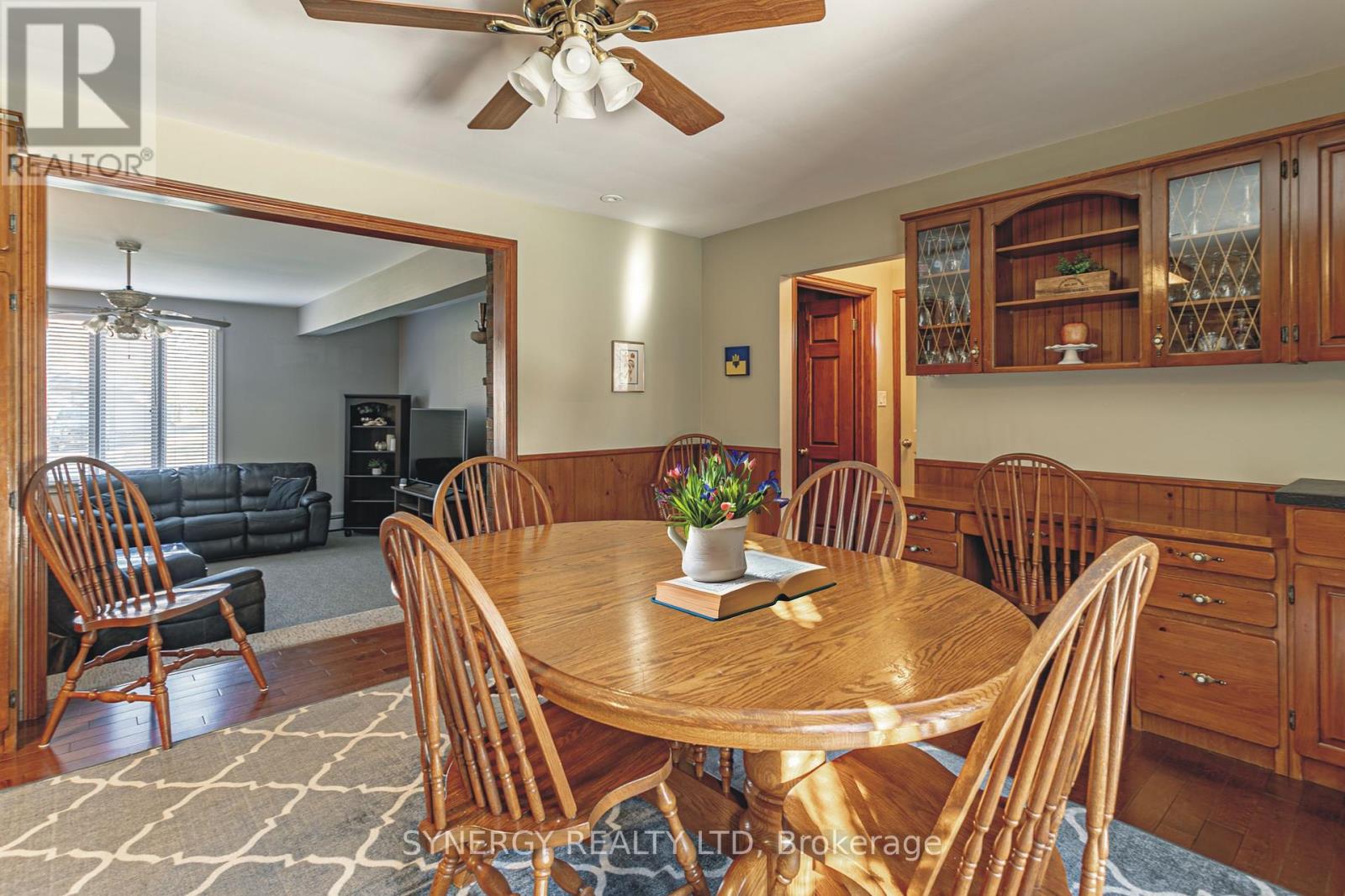 208 Lamore Crescent, Strathroy-Caradoc, Ontario  N7G 2C1 - Photo 16 - X12086518