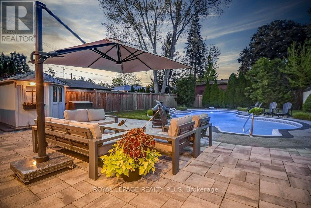 741 George Street, Burlington (Brant), Ontario  L7R 2V8 - Photo 41 - W12179136