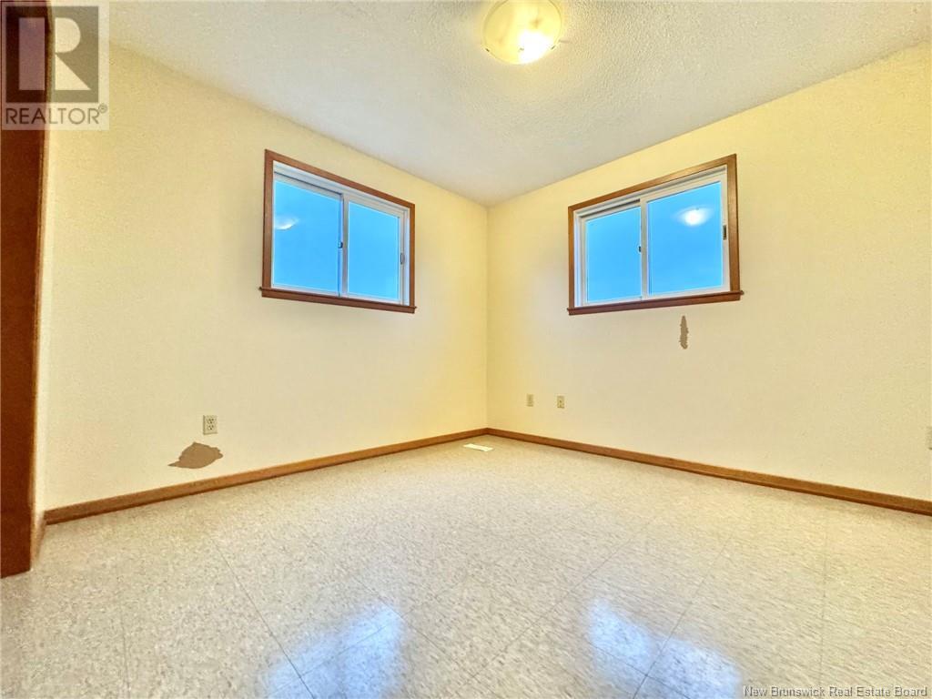183 King Street, Miramichi, New Brunswick  E1N 2P1 - Photo 18 - NB119531