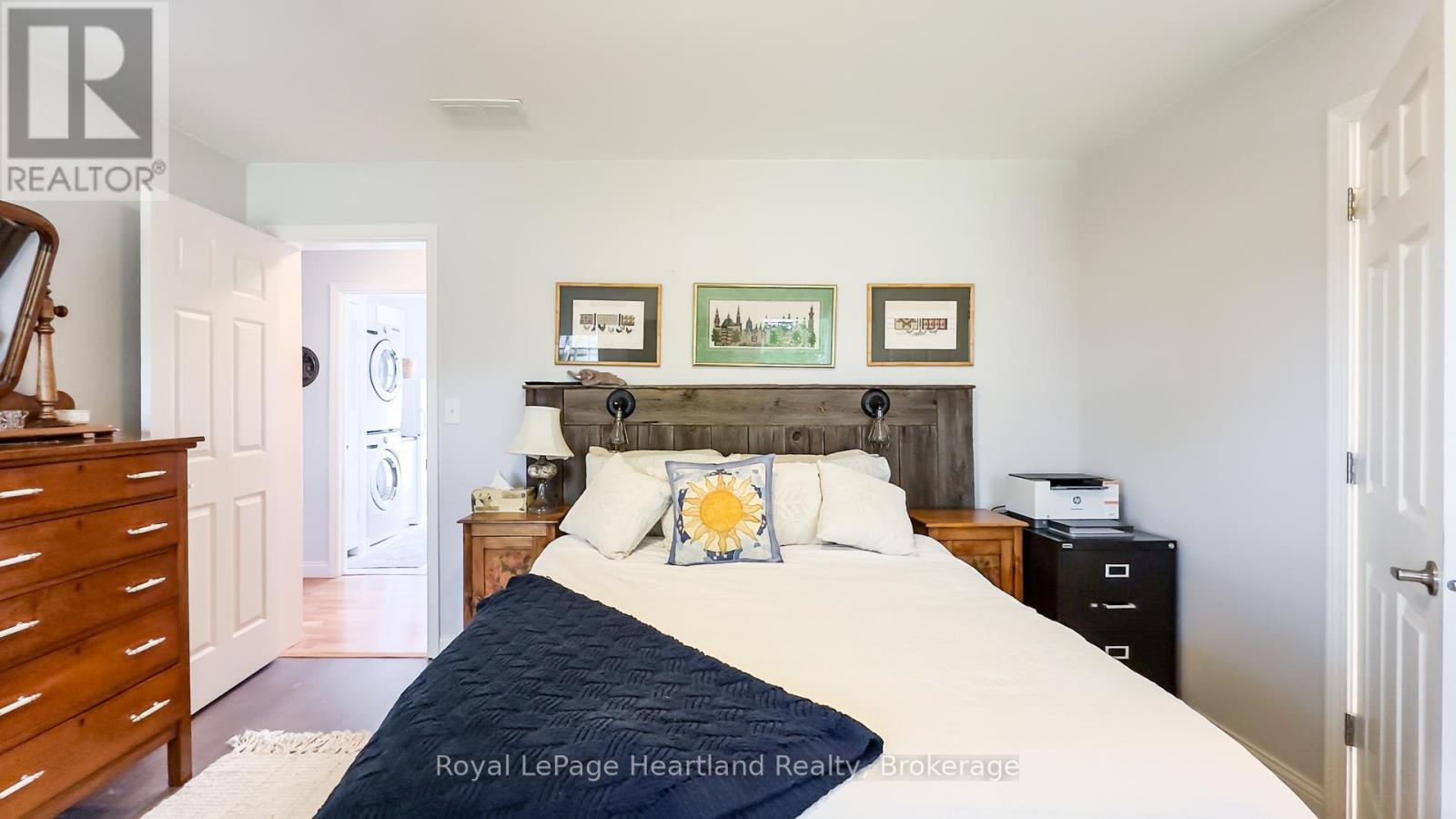 46 Algonquin Lane, Ashfield-Colborne-Wawanosh, Ontario  N7A 3Y2 - Photo 37 - X12179271