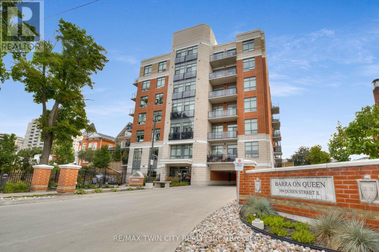 211 - 399 Queen Street S, Kitchener, Ontario  N2G 0C4 - Photo 1 - X12179095