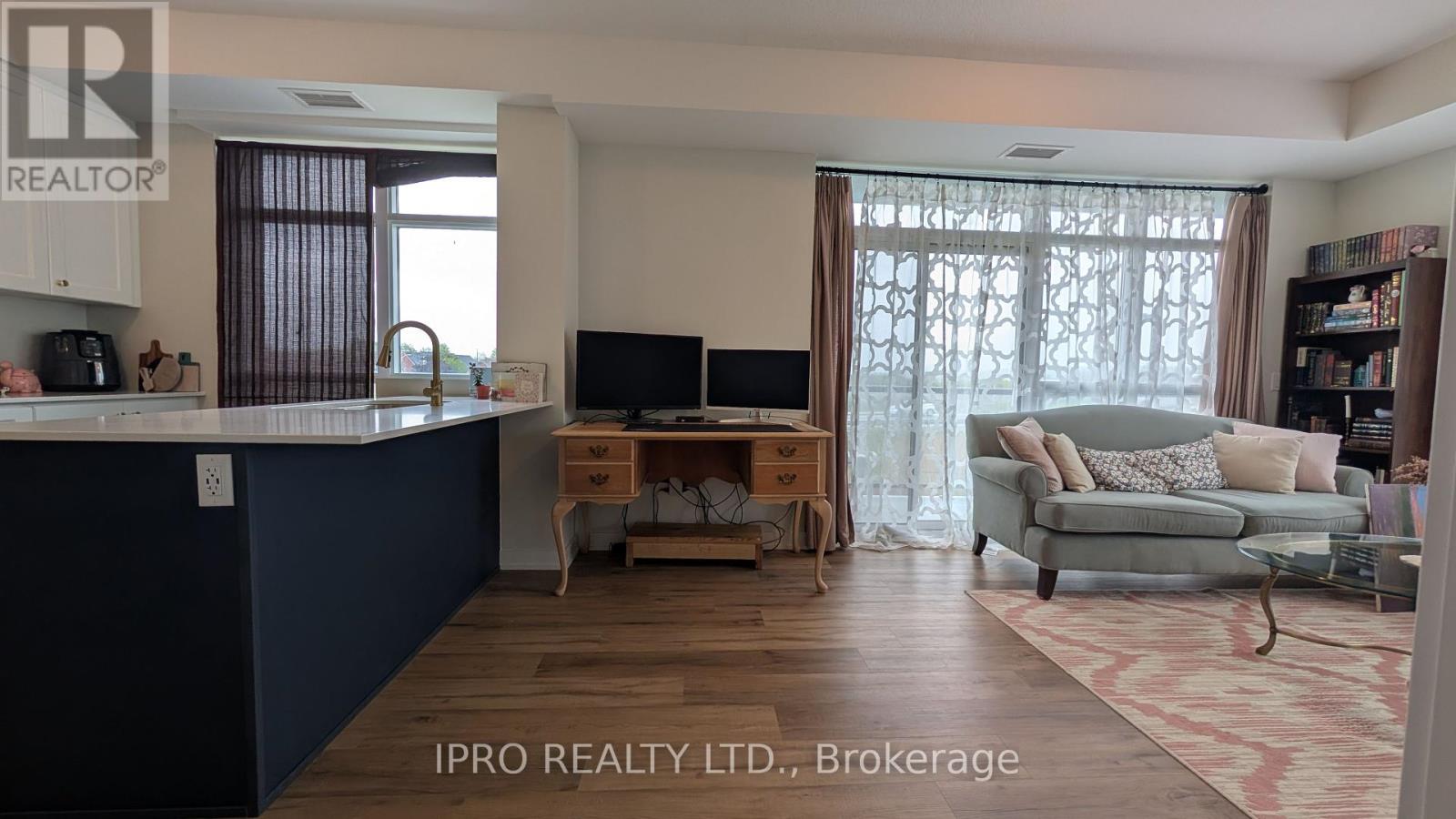 222 - 600 North Service Road, Hamilton, Ontario  L8E 0L2 - Photo 6 - X12179113