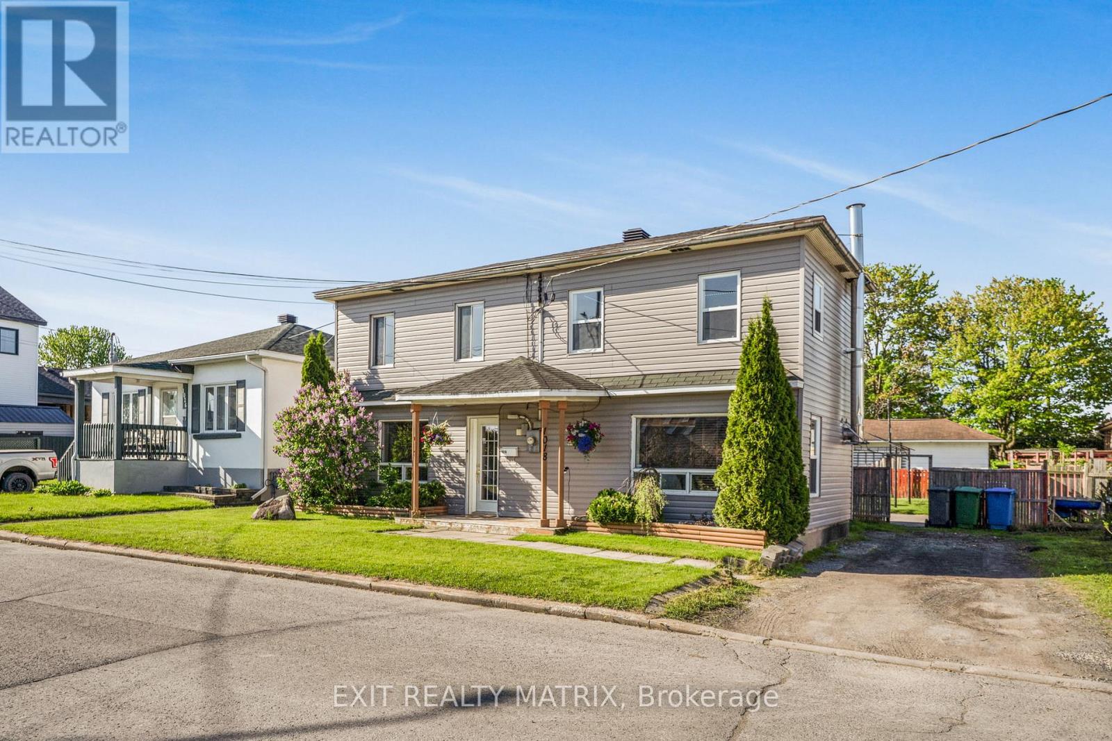 1018 SINCLAIR STREET, Hawkesbury, Ontario