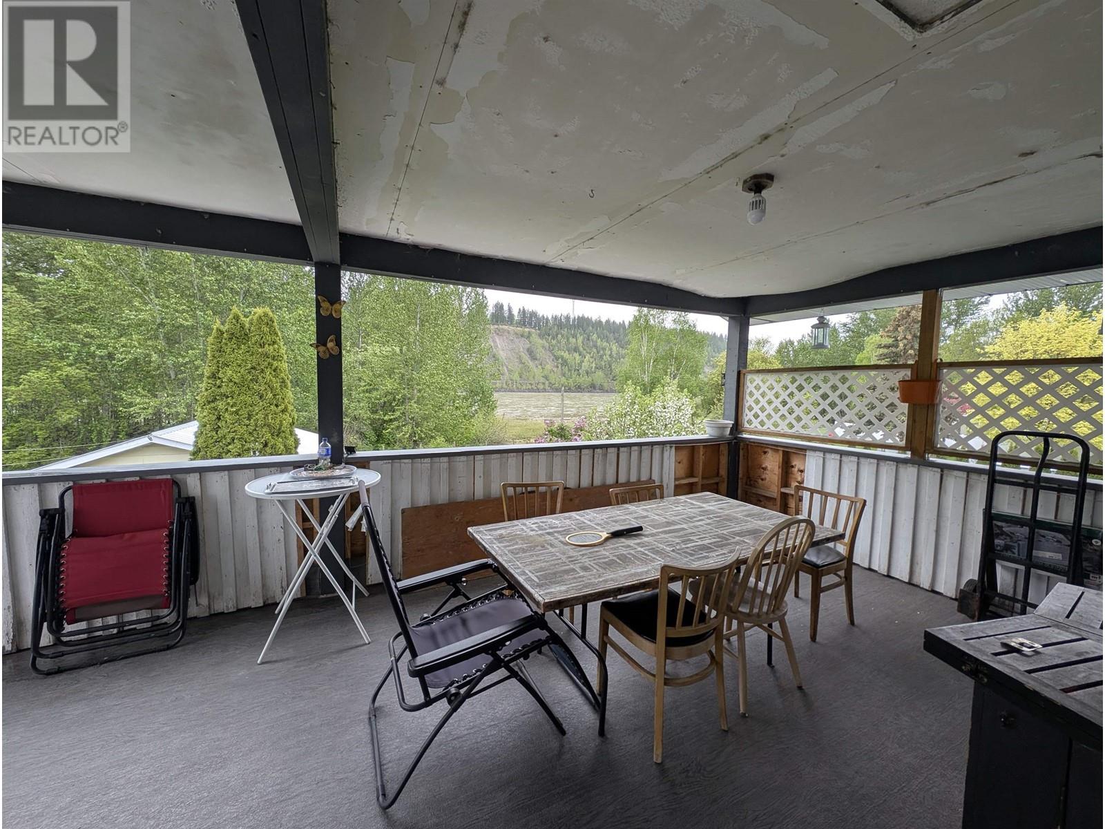 Property at 772 ROLPH STREET image 5