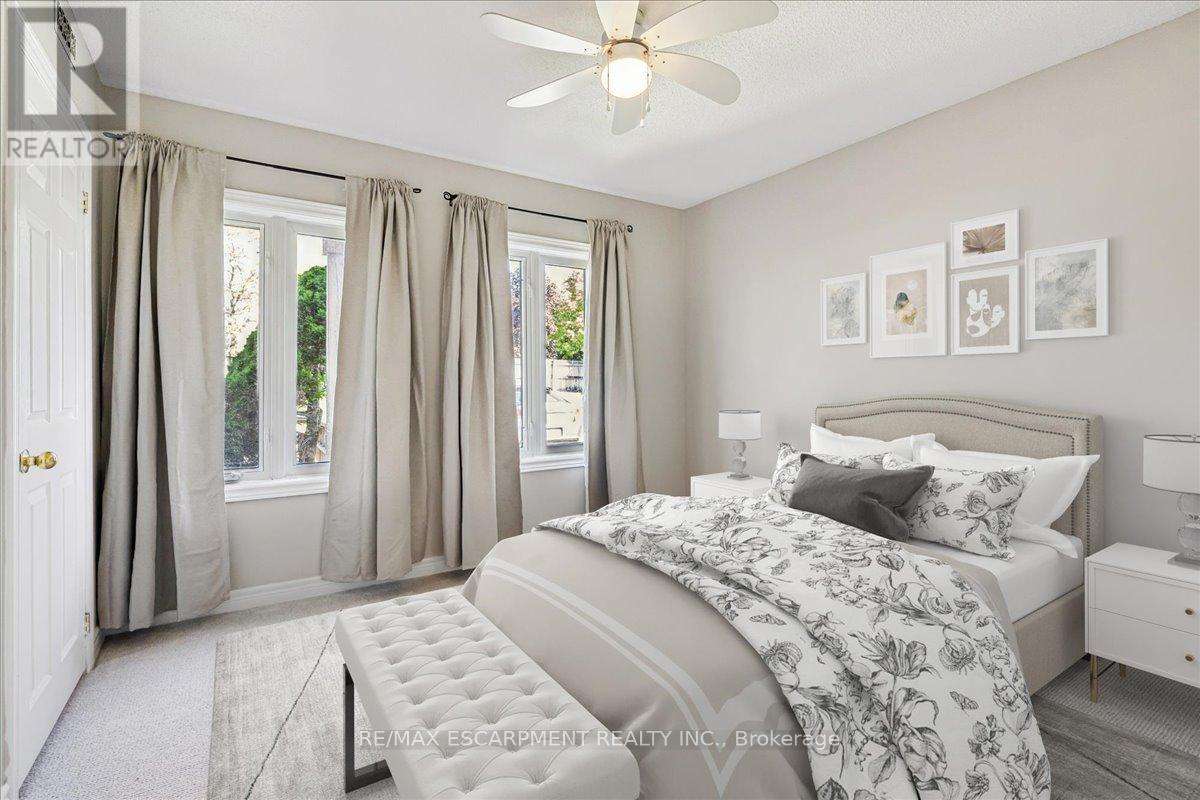 1102 - 4140 Foxwood Drive, Burlington, Ontario  L7M 4R4 - Photo 15 - W12179040