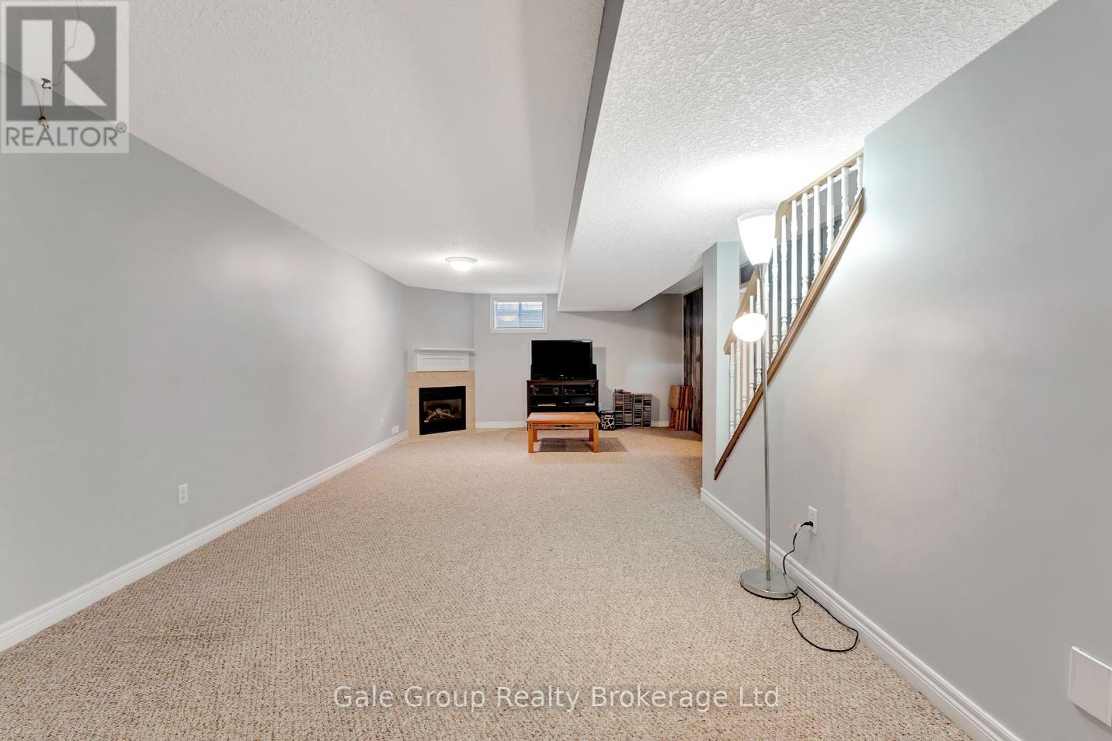 693 Southwood Way, Woodstock, Ontario  N4V 1H5 - Photo 20 - X12179282