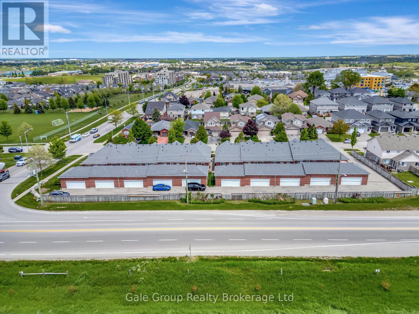 693 Southwood Way, Woodstock, Ontario  N4V 1H5 - Photo 33 - X12179282