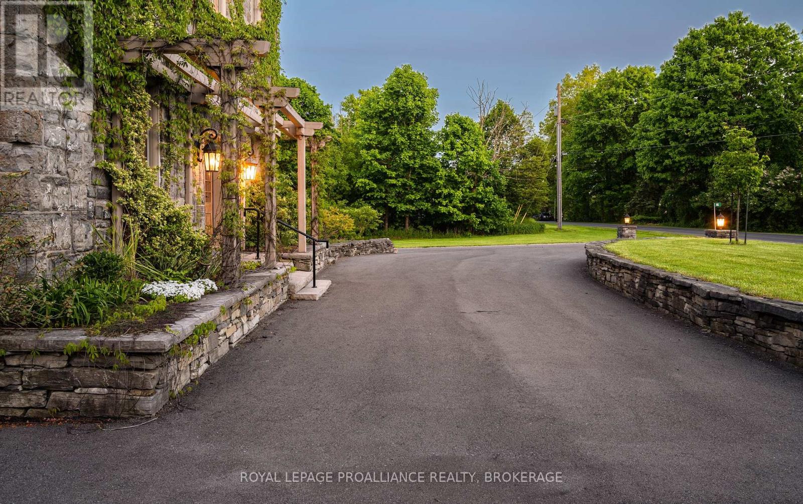 46 Concession Street S, Stone Mills, Ontario  K0K 3G0 - Photo 4 - X12173775