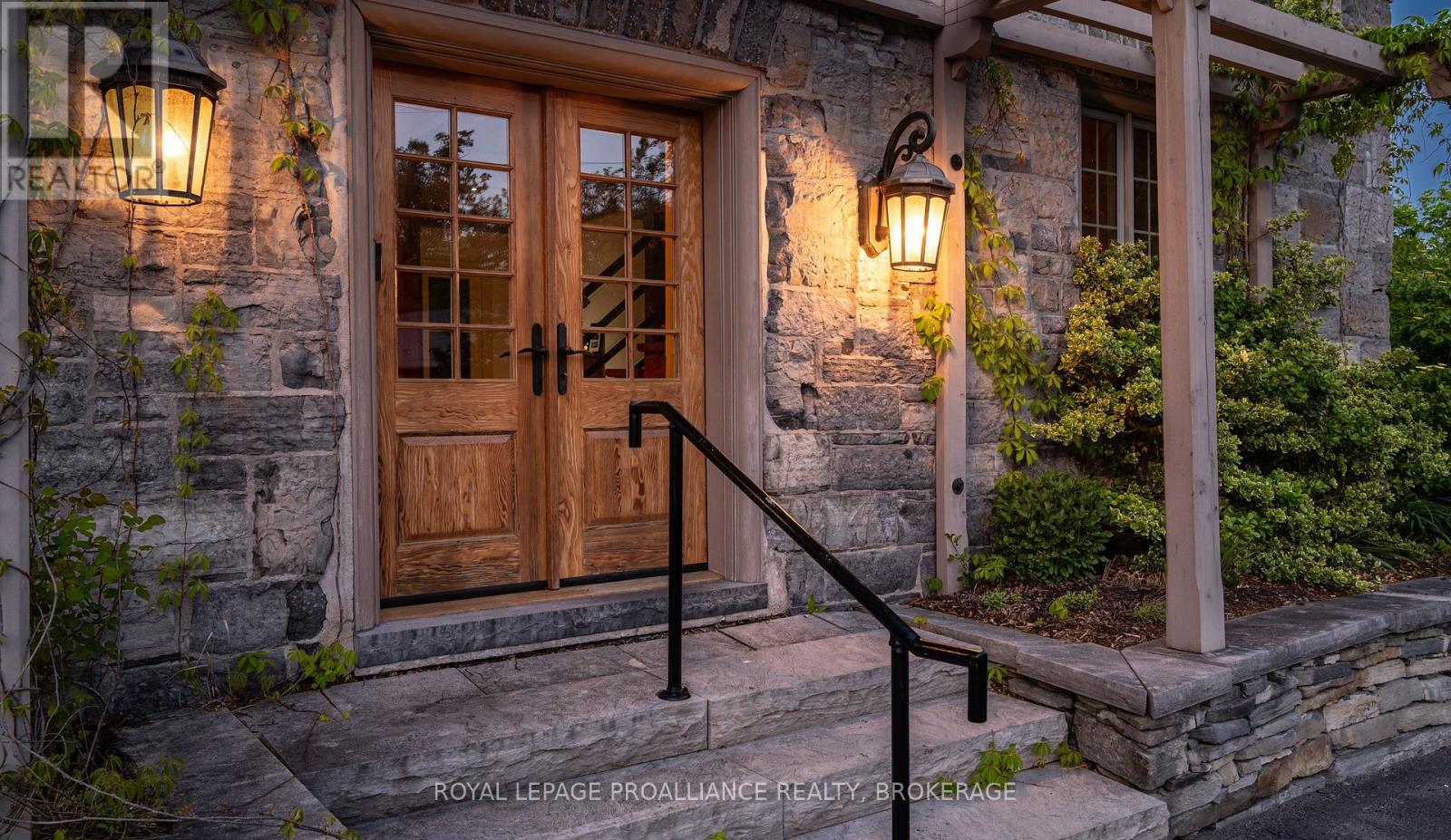 46 Concession Street S, Stone Mills, Ontario  K0K 3G0 - Photo 5 - X12173775
